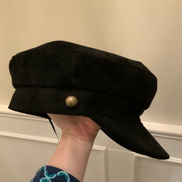 LACK OF COLOUR Lola Black Suede Conductor Cap Women’s LIKE NEW Worn 1X One Size - Picture 5 of 16